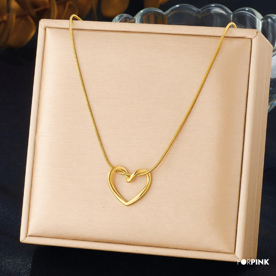 18K Gold Plated Hollow Heart Stainless Steel Pendant Necklace